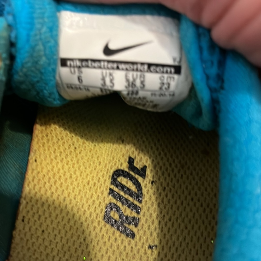 Nike Rn Distance Athletic Shoes - Picture 6 of 9